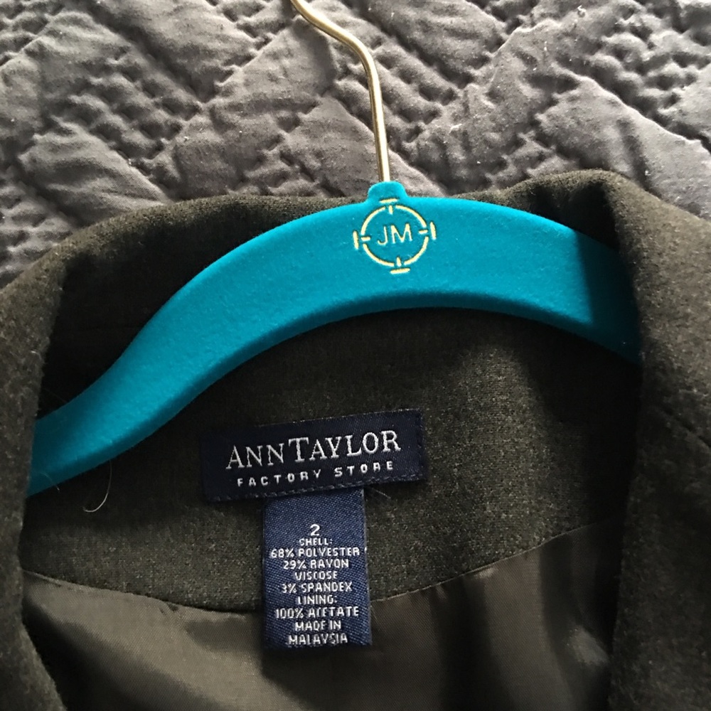 Jacket - Picture 2 of 4